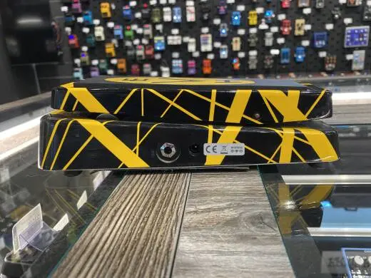 Dunlop EVH 5150 Crybaby Wah 2